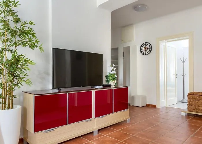 Lejlighed Of Solitude